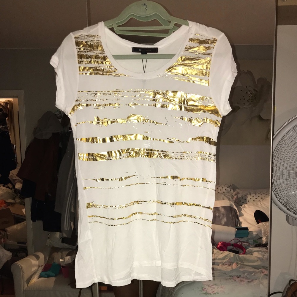BCBGMAXAZRIA Tee NWOT